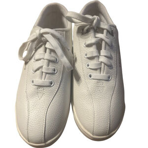 Easy Spirit white leather walking shoes size 5